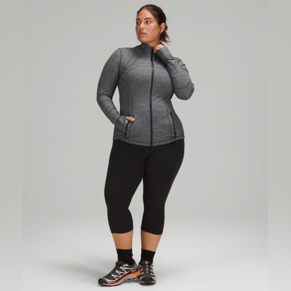 Lululemon define jacket size 6 (“Define Jacket *Luon”)